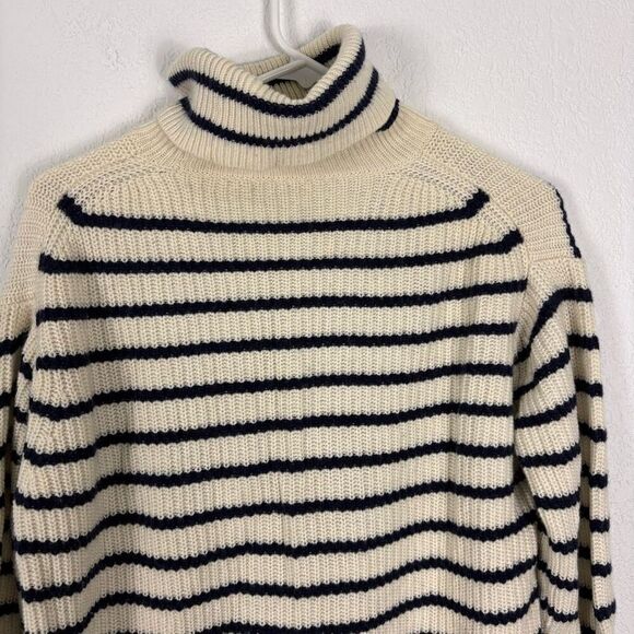 J. Crew Wool Cream & Navy Blue Striped Turtleneck Pullover Sweater Size M - Picture 7 of 11